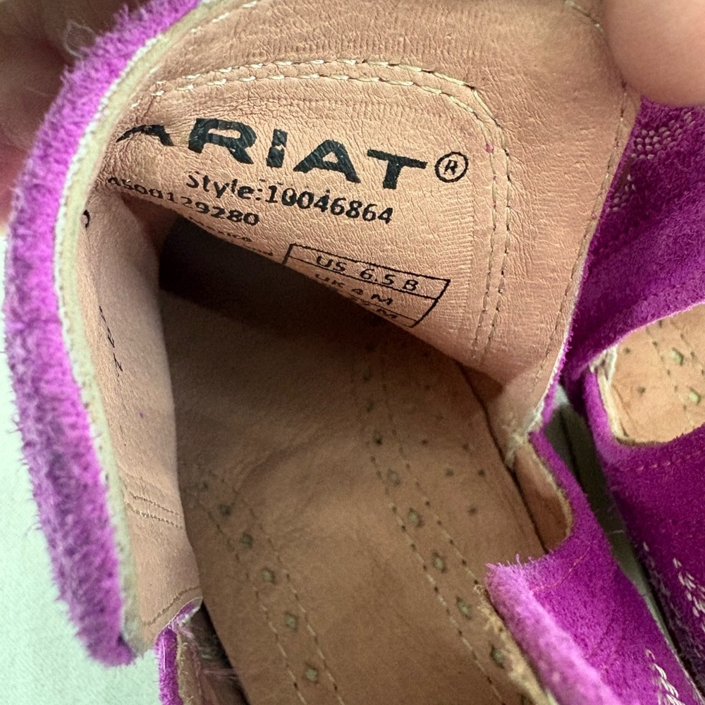 Ariat Dixon Women's Fuchsia Ankle Booties size 6.5M NIB - Picture 5 of 9